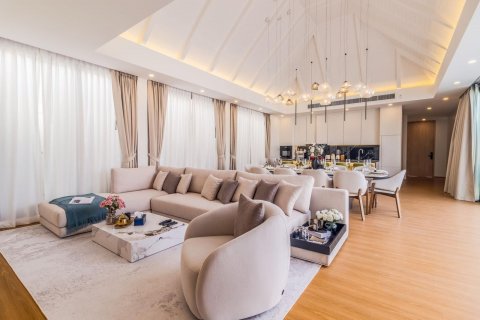 Villa in Phuket, Thailand 5 bedrooms № 140173 - photo 16