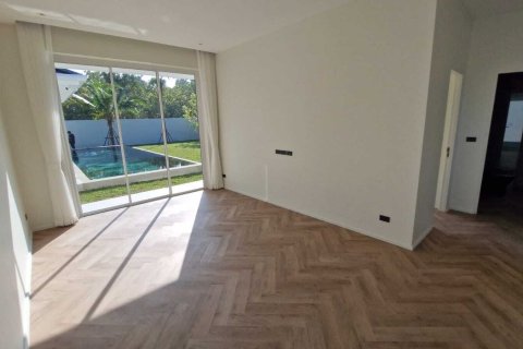 Дом в Ханг Донге, Таиланд с 5 спальнями  № 140174 - фото 29