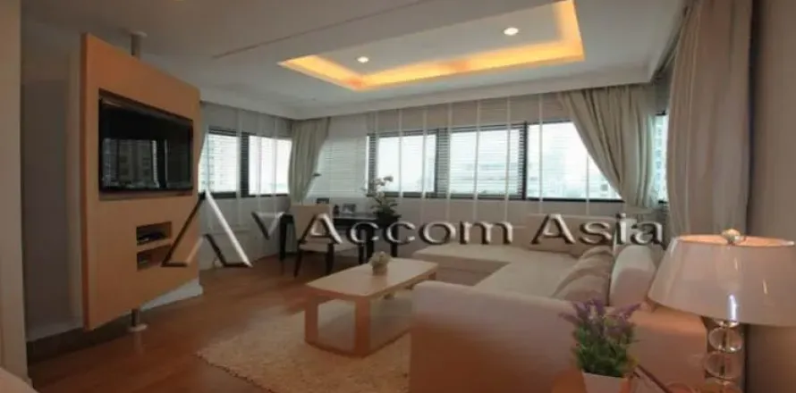 Eigentumswohnung in Sathon, Bangkok, Thailand, 1 Schlafzimmer  № 217997