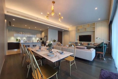 Кондоминиум с 3 спальнями в Ваттхане, Бангкок, Таиланд № 149068