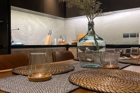 Кондоминиум с 2 спальнями в Ваттхане, Бангкок, Таиланд № 133673 - фото 3