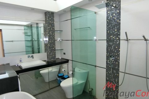 Maison à Bang Lamung, Thaïlande 4 chambres № 32334 - photo 12