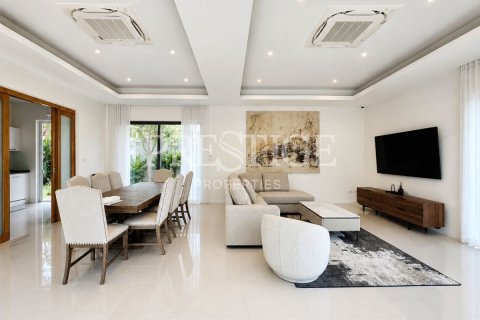 บ้านในพัทยา, ประเทศไทย 4 ห้องนอน № 198312 - รูปถ่าย 30