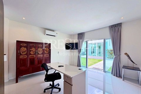 บ้านในพัทยา, ประเทศไทย 4 ห้องนอน № 198312 - รูปถ่าย 24