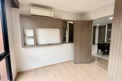 Кондоминиум с 2 спальнями в Ваттхане, Бангкок, Таиланд № 154640 - фото 11