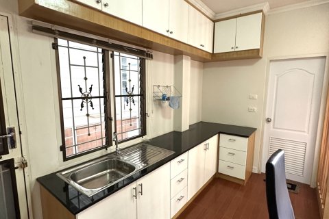 House in Hang Dong, Thailand 3 bedrooms № 154641 - photo 7