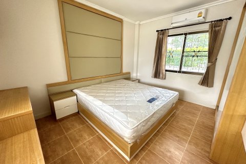 House in Hang Dong, Thailand 3 bedrooms № 154641 - photo 5