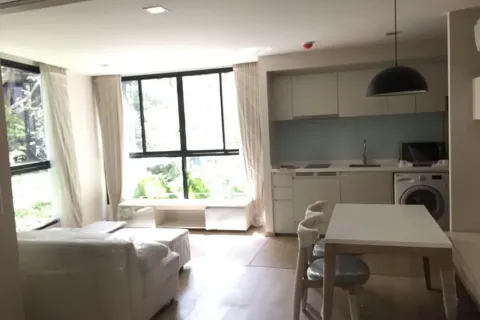 Студия в кондо в Ваттхане, Бангкок, Таиланд № 150043 - фото 1