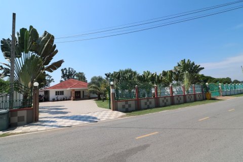 Maison à Udon Thani, Thaïlande 4 chambres № 150049 - photo 5