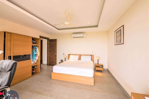 Villa in Ko Samui, Thailand 3 bedrooms № 180209 - photo 10