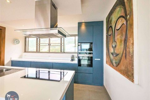 Villa in Ko Samui, Thailand 3 bedrooms № 180209 - photo 7