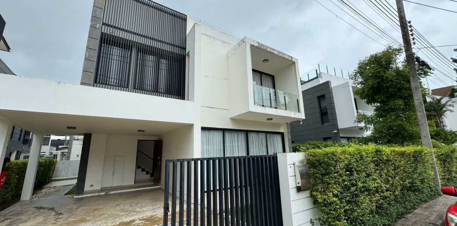 Вилла в Пхукете, Таиланд с 5 спальнями  № 135755