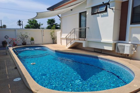 Вилла в Хуа Хине, Таиланд с 3 спальнями  № 135757 - фото 2