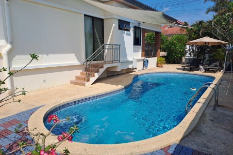 Вилла в Хуа Хине, Таиланд с 3 спальнями  № 135757 - фото 3