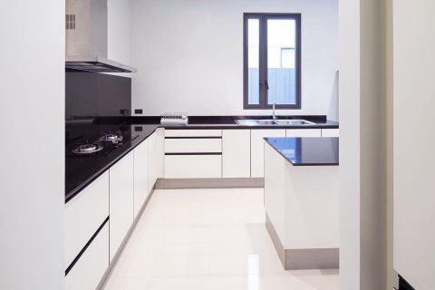 Maison à Watthana, Bangkok, Thaïlande 4 chambres № 135648 - photo 3