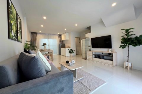 Таунхаус в Пхукете, Таиланд с 3 спальнями  № 135647 - фото 2