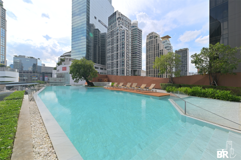 Condo in Bangkok, Thailand, 3 bedrooms  № 189957 - photo 6