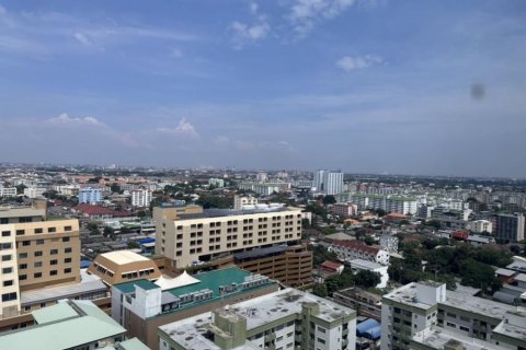 Кондоминиум с 2 спальнями в Бангкапи, Бангкок, Таиланд № 147186 - фото 15