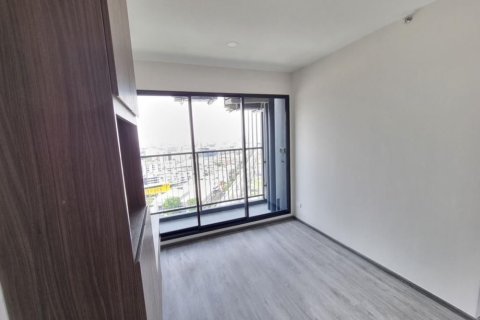 Кондоминиум с 2 спальнями в Бангкапи, Бангкок, Таиланд № 147186 - фото 10