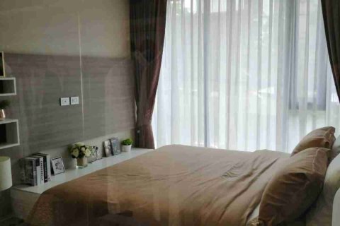 Condo in Bangkok, Thailand, 2 bedrooms № 183142 - photo 6