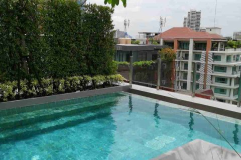 Condo in Bangkok, Thailand, 2 bedrooms № 183142 - photo 21