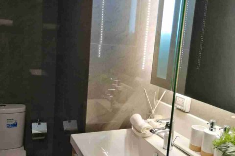Condo in Bangkok, Thailand, 2 bedrooms № 183142 - photo 10