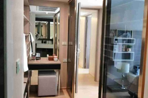 Condo in Bangkok, Thailand, 2 bedrooms № 183142 - photo 8
