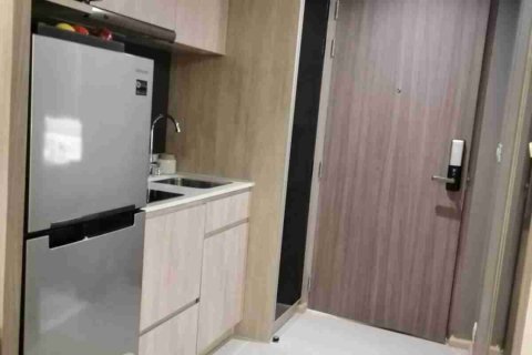 Condo in Bangkok, Thailand, 1 bedroom № 183141 - photo 17