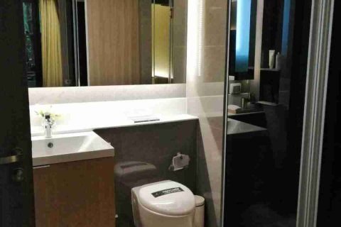 Condo in Bangkok, Thailand, 1 bedroom № 183141 - photo 18