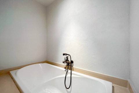 Eigentumswohnung in Hua Hin, Thailand, 2 Schlafzimmer  № 222015 - Foto 20