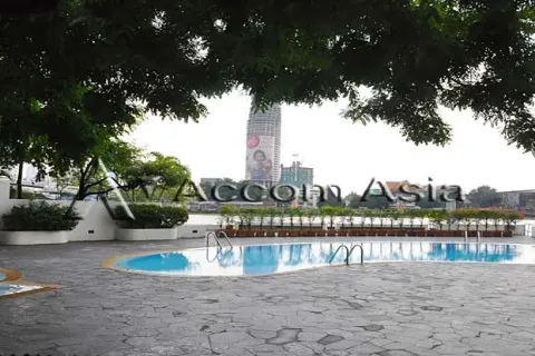 Condominio de 3 dormitorios en Khlong San, Bangkok, Tailandia № 218159
