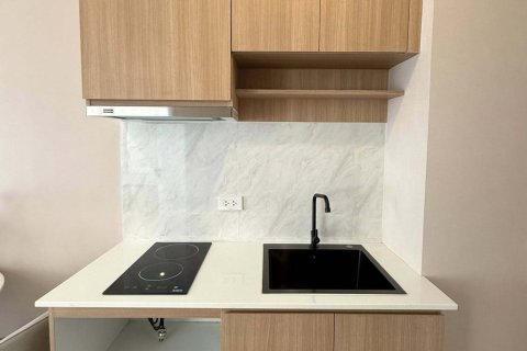 Studio in the Condo in Watthana, Bangkok, Thailand № 154035 - photo 7