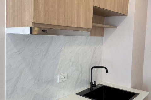 Studio in the Condo in Watthana, Bangkok, Thailand № 154035 - photo 8