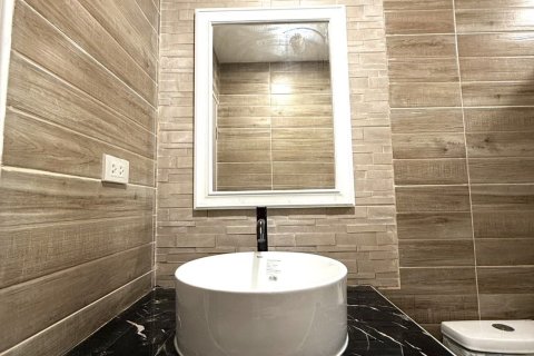 Дом в Паклоке, Таиланд с 3 спальнями  № 154038 - фото 9