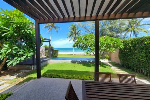 Вилла в Прачуапкхирикхане, Таиланд с 3 спальнями  № 114779 - фото 2