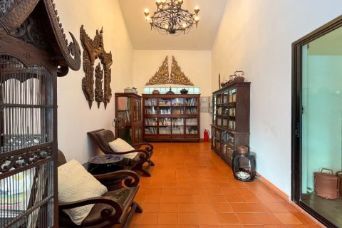 House in Pattaya, Thailand 6 bedrooms № 171752 - photo 21