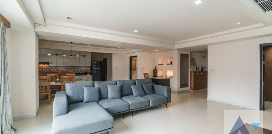Condominio de 3 dormitorios en Watthana, Bangkok, Tailandia № 214493