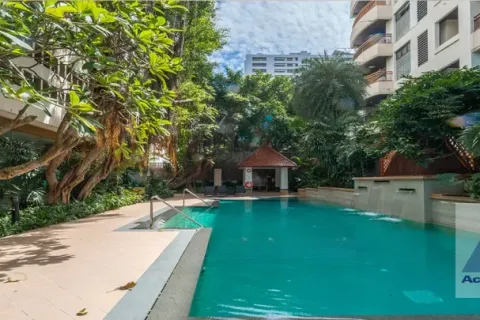 Condo in Watthana, Bangkok, Thailand, 6 bedrooms  № 214495