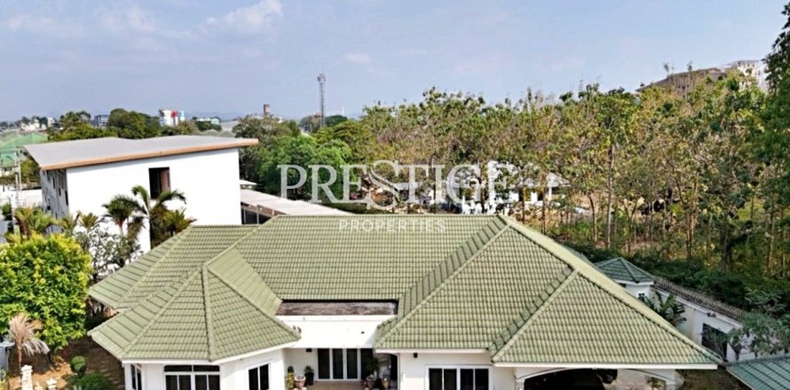 House in Pattaya, Thailand 2 bedrooms № 197754
