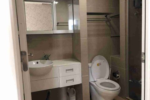 Condo in Bangkok, Thailand, 2 bedrooms № 183555 - photo 7