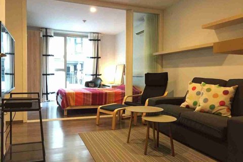 Condo in Bangkok, Thailand, 1 bedroom № 183552 - photo 9