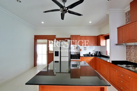 บ้านในพัทยา, ประเทศไทย 4 ห้องนอน № 198501 - รูปถ่าย 7