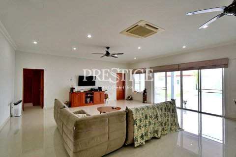 บ้านในพัทยา, ประเทศไทย 4 ห้องนอน № 198501 - รูปถ่าย 4