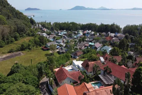 Villa in Phuket, Thailand 4 bedrooms № 156296 - photo 9