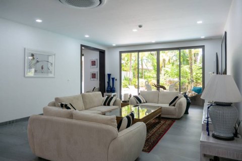 Condo à Bang Tao, Thaïlande, 3 chambres  № 156293 - photo 5