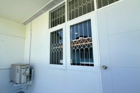 Таунхаус в Банг Пхлате, Бангкок, Таиланд с 3 спальнями  № 158515 - фото 12