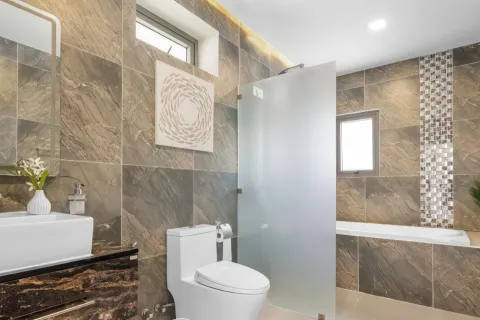 Villa in Pattaya, Thailand 7 bedrooms № 155712 - photo 21