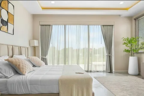 Villa in Pattaya, Thailand 7 bedrooms № 155712 - photo 25