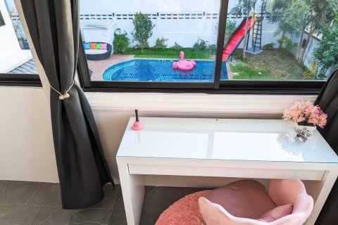 House in Pattaya, Thailand 7 bedrooms № 155708 - photo 17