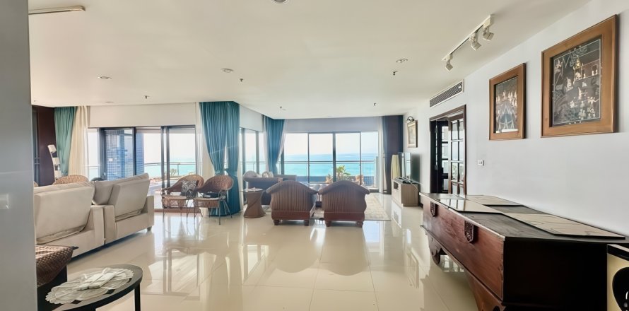 Квартира в Паттайе, Таиланд с 3 комнатами  № 155709